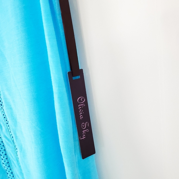 NWT Olivia Sky Blue Short Sleeve Top Size Small - Picture 4 of 7